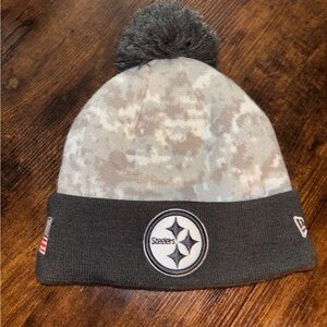 Pittsburgh Steelers New Era 2024 Salute to Service Camo Beanie Hat